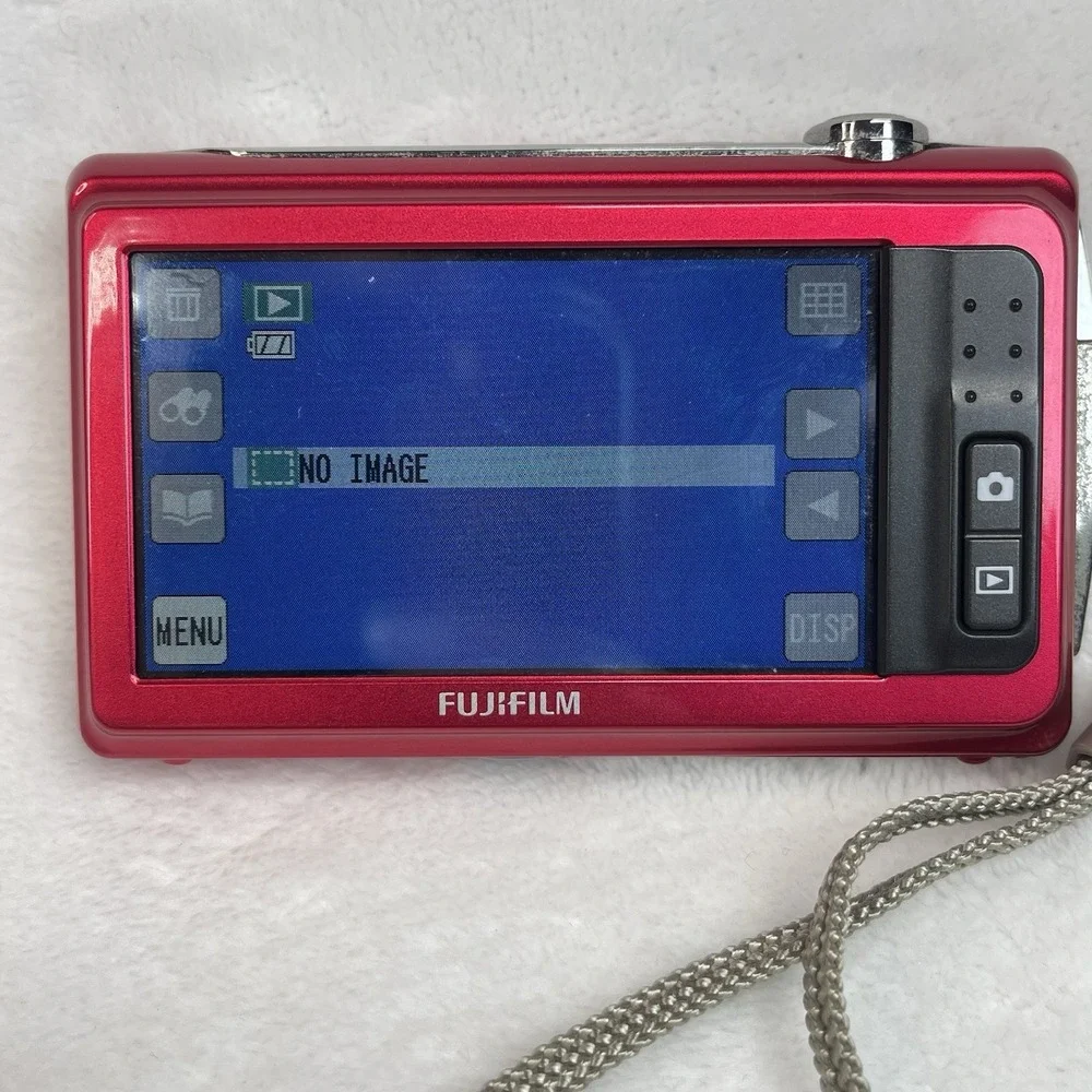 Fujifilm FinePix Z90 Red Digital Camera Bundle Case Charger Battery Card Tested